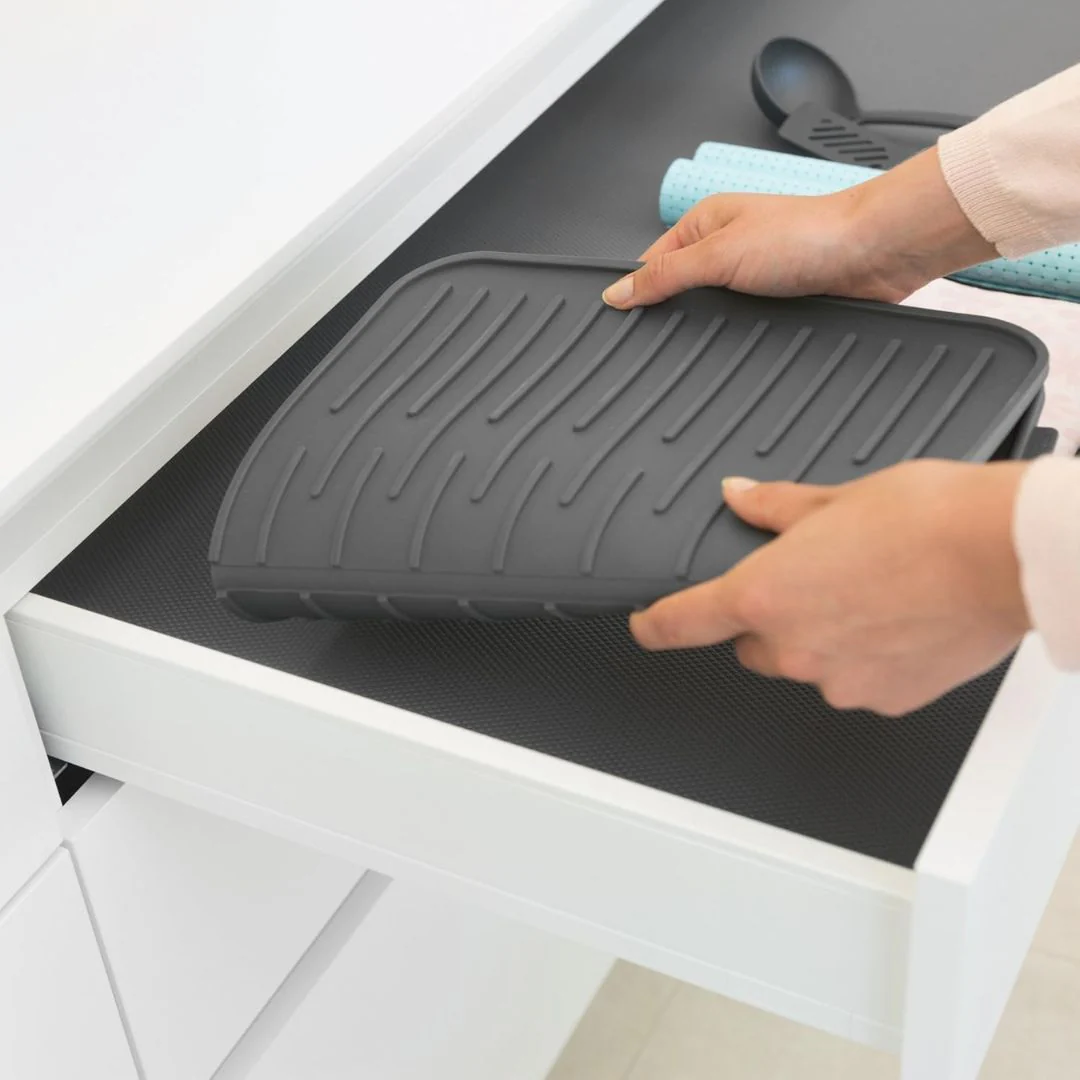 Brabantia Silicon Dish Drying Rack - Image 5