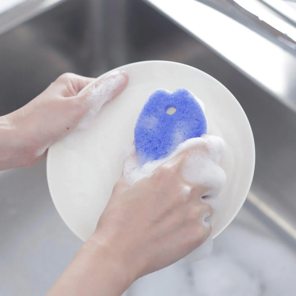 Marna Osakana Kitchen Sponge (142x66x35mm) - Image 4