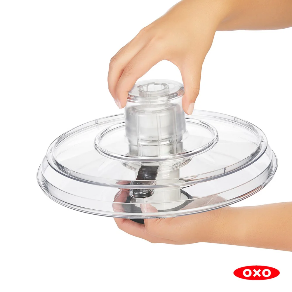 OXO Good Grips 5.9 L Herb and Salad Spinner - Image 6