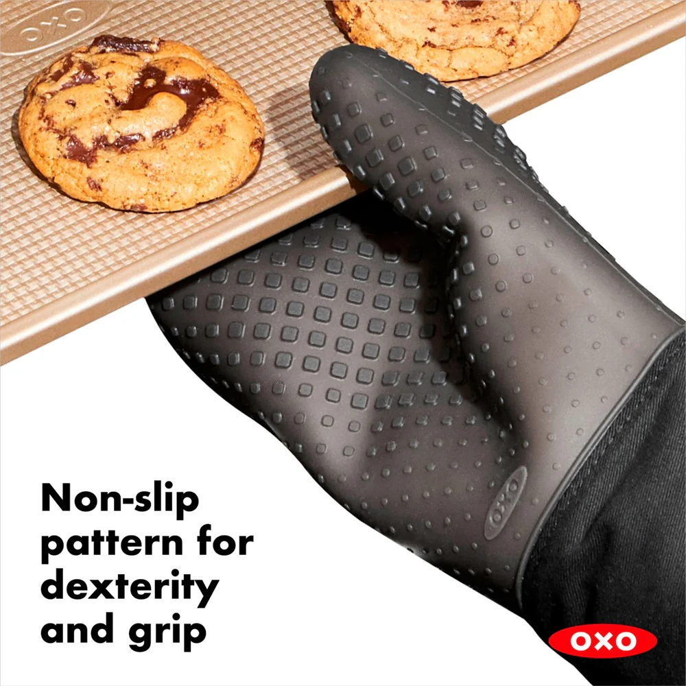 OXO Good Grips Non-slip Silicone Oven Mitten - Image 6