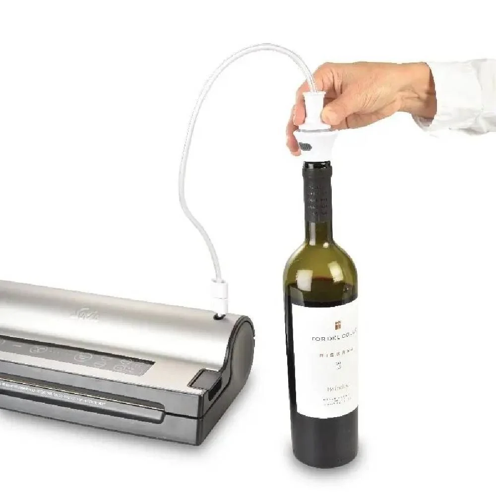 Solis Vacuum Wine Bottle Stopper - Image 2