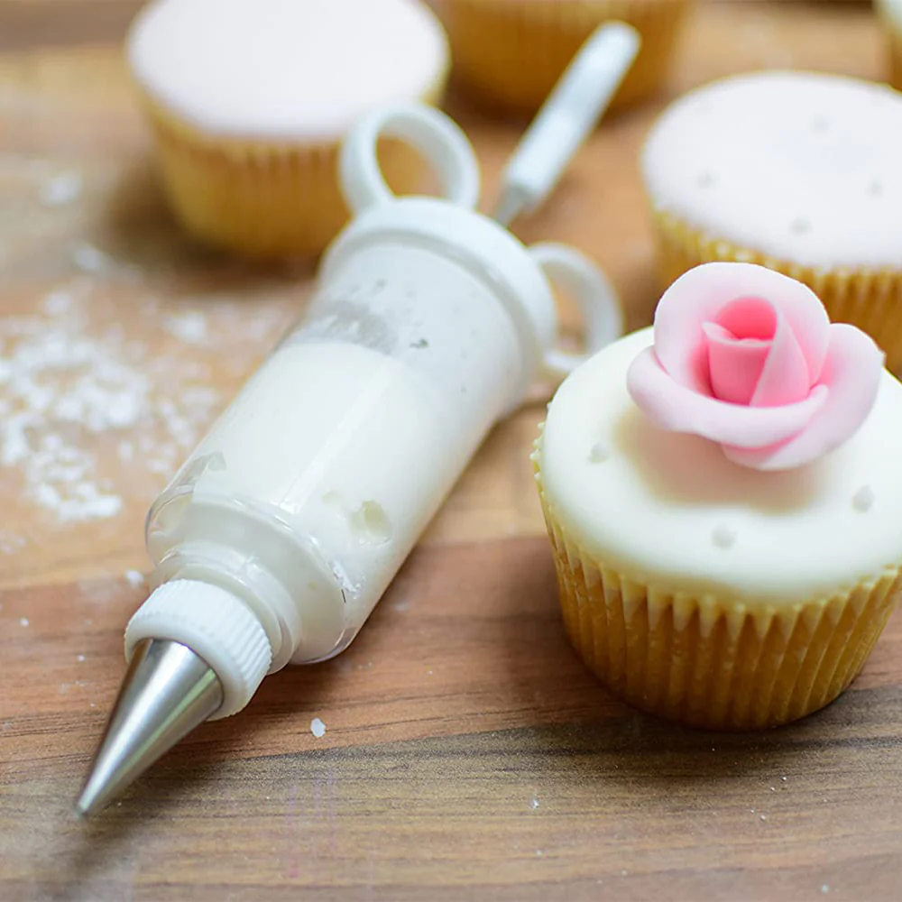 TALA Icing Syringe Set With 6 Nozzles - Image 5