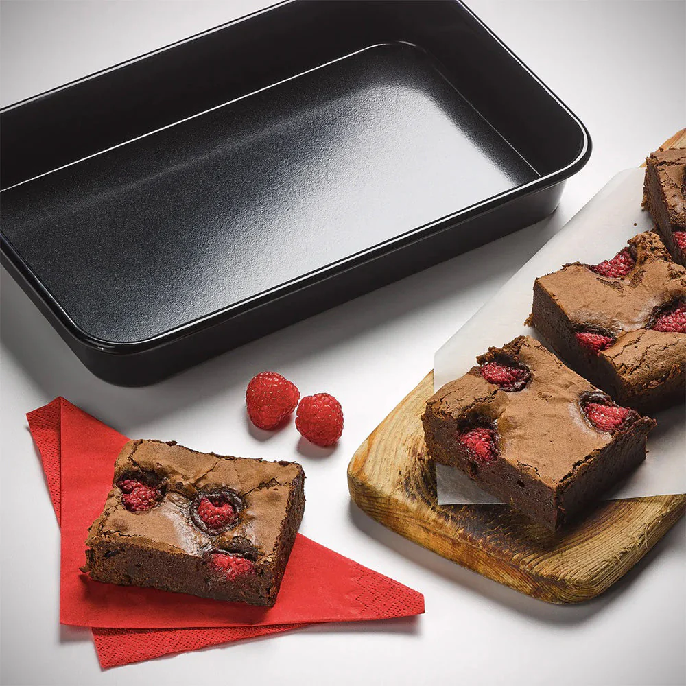 TALA Performance Medium Brownie Pan - Image 4