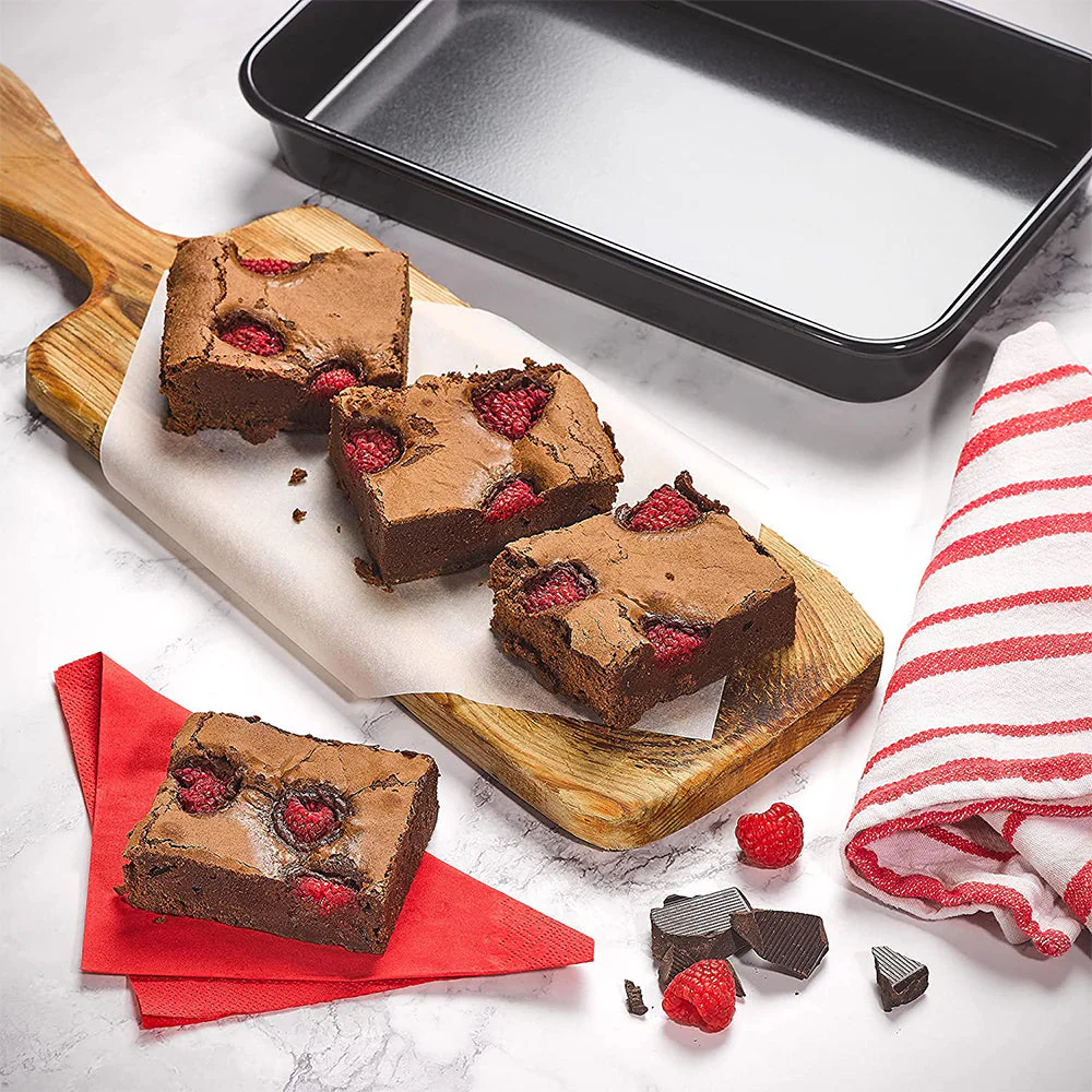 TALA Performance Medium Brownie Pan - Image 7